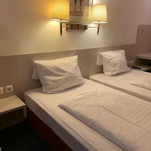 https://hotel-new-fair-munich-messe.getmunichhotels.com